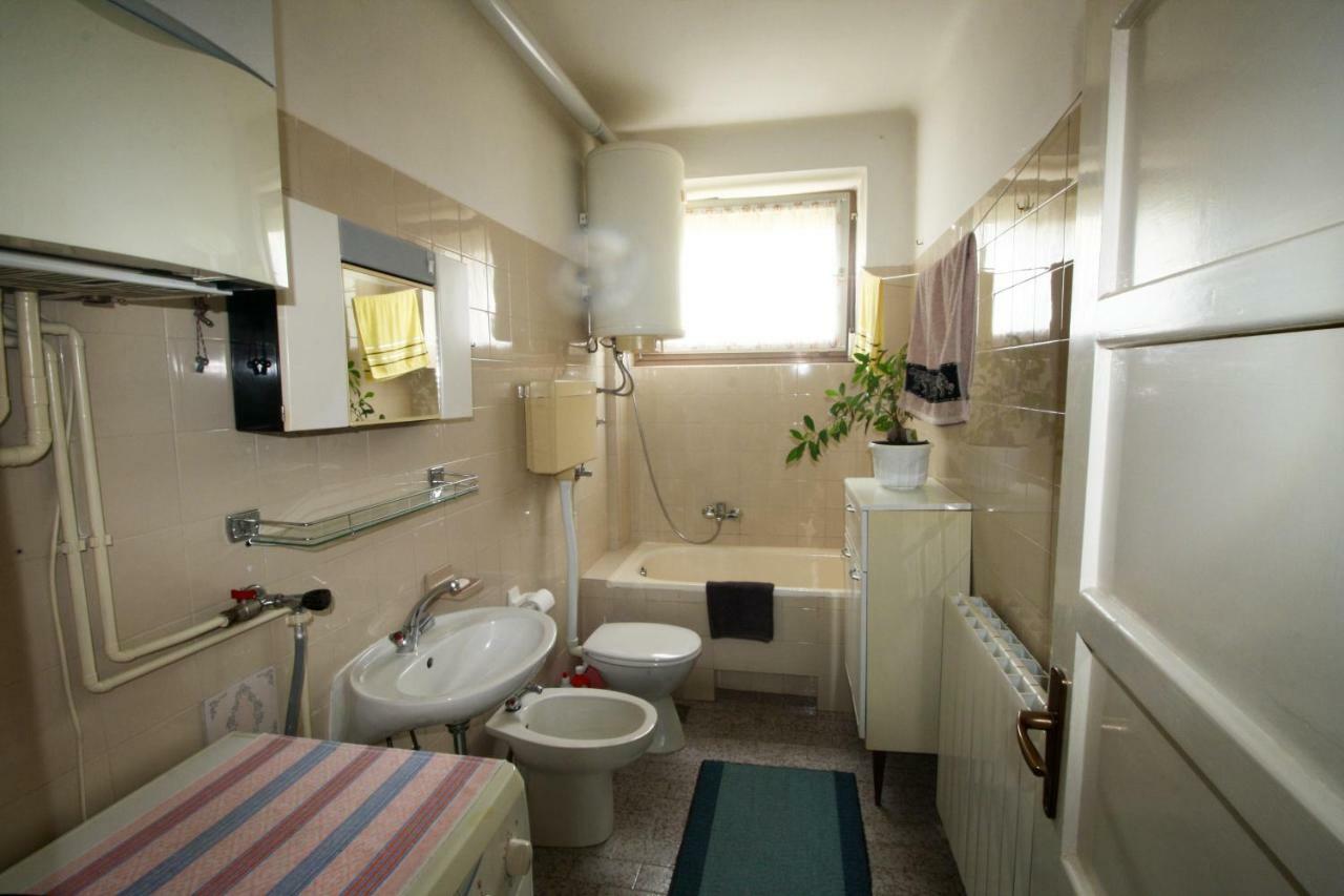Apartment Persich พูลา ภายนอก รูปภาพ